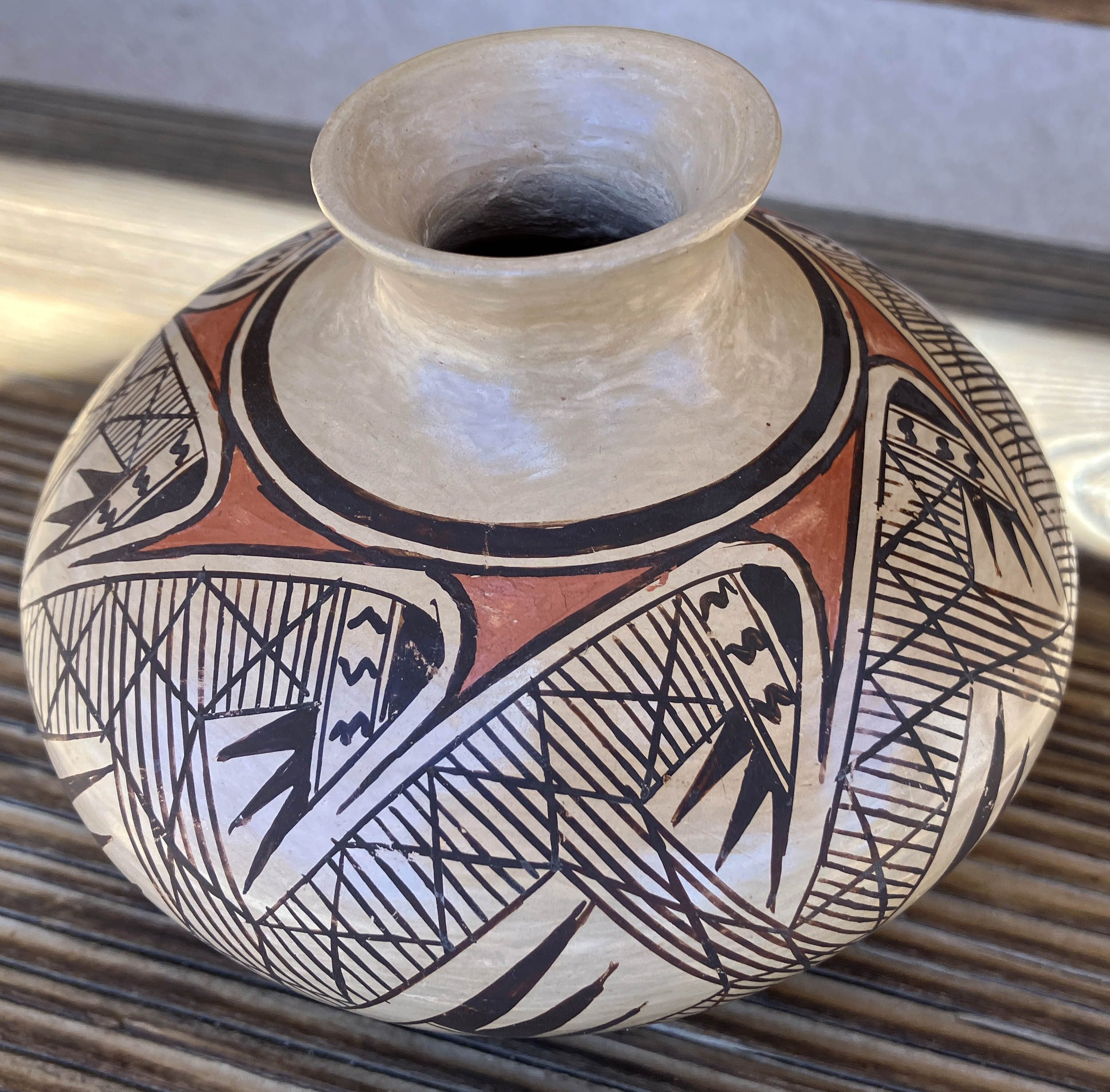 Vernida Polacca Nampeyo | Hopi Pot | Penfield Gallery of Indian Arts | Albuquerque, New Mexico